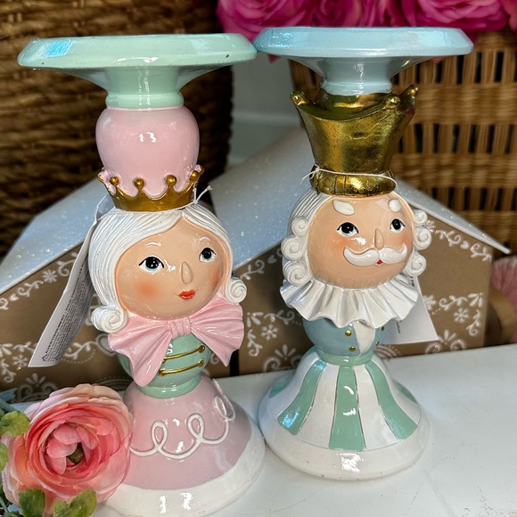 Cupcakes and Cashmere candle holder stand king queen nutcracker pastel pinkmas - Picture 14 of 15